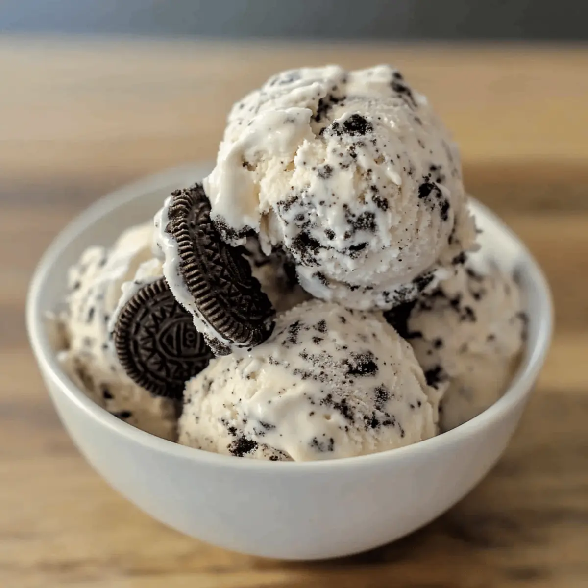 Delicious Oreo Ice Cream: 3-Ingredient Magic at Home