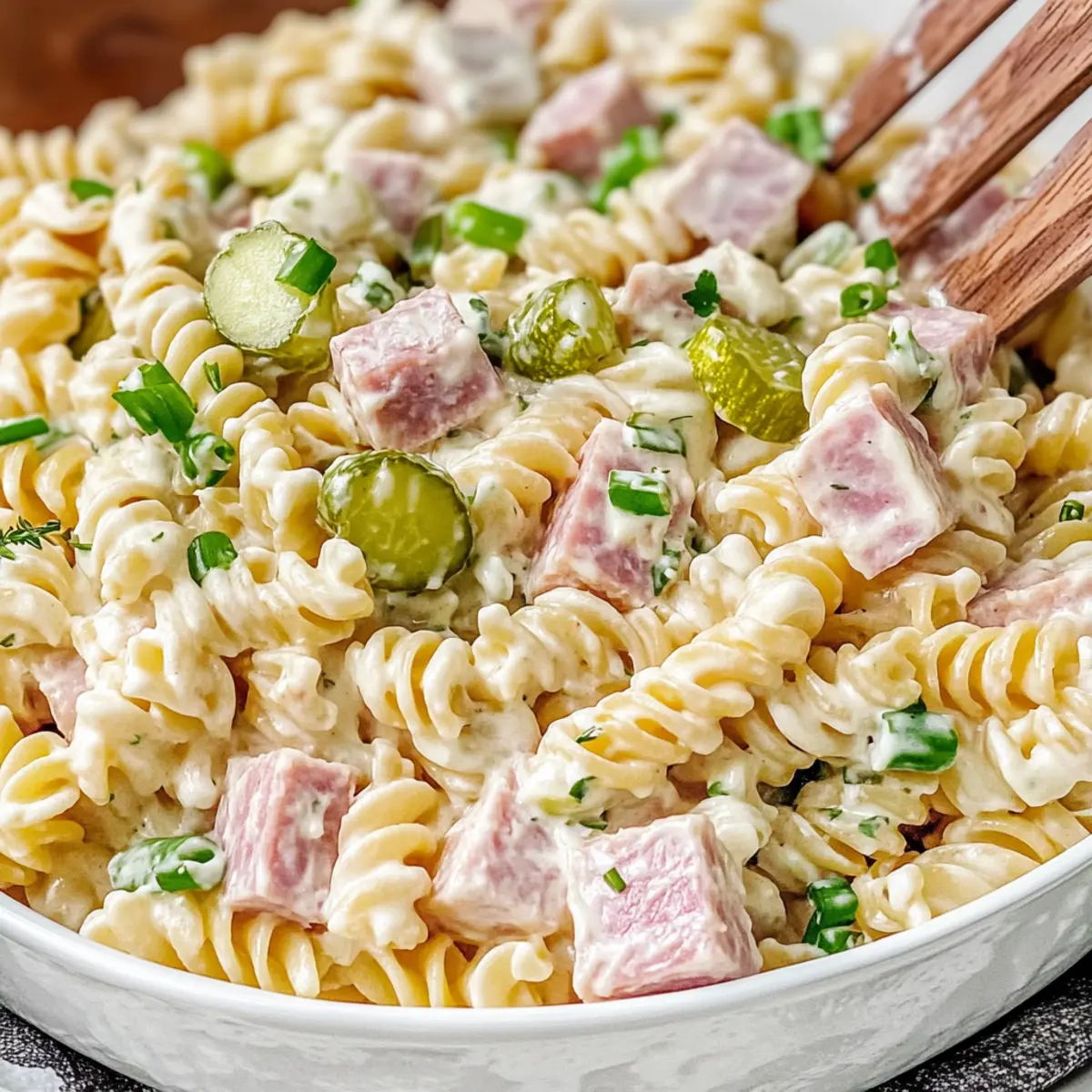 Ham & Pickle Pasta Salad – A Refreshing Twist for Summer!